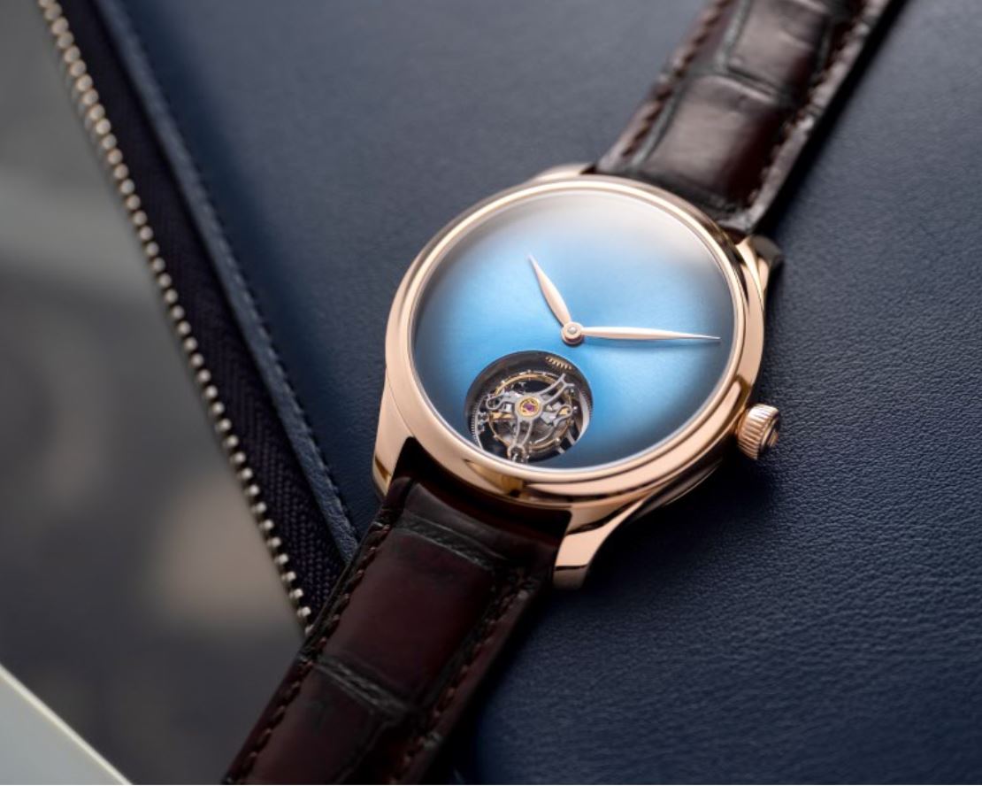 H.Moser & Cie. Concept fumé