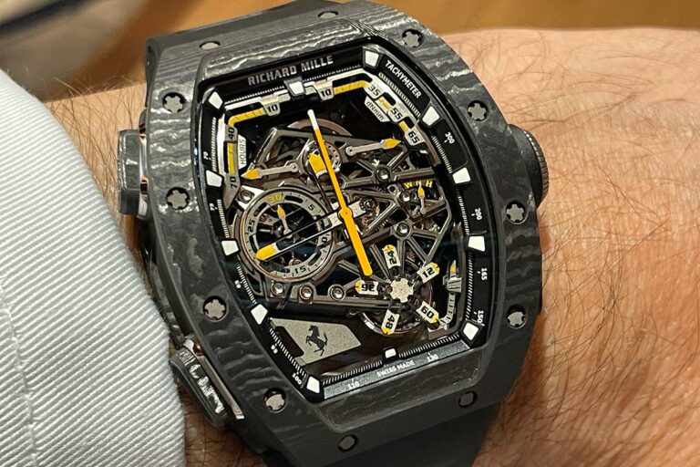 The RM 43-01 Tourbillon Split-Seconds Chronograph Ferrari in Carbon TPT on the wrist